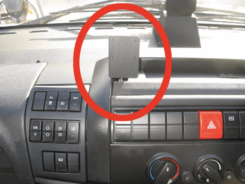 Brodit ProClip Iveco Euro Cargo Bj. 16-18