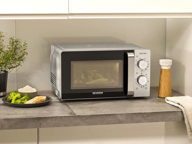 Severin MW 7780 Mikrowelle silber Severin MW 7780 Mikrowelle silber
